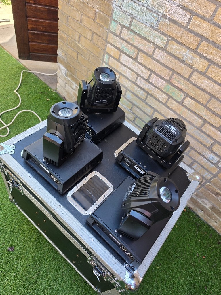4 x Showtec Phantom 25 Led Wash movingheads, Ophalen, Gebruikt, Licht, Geluidgestuurd