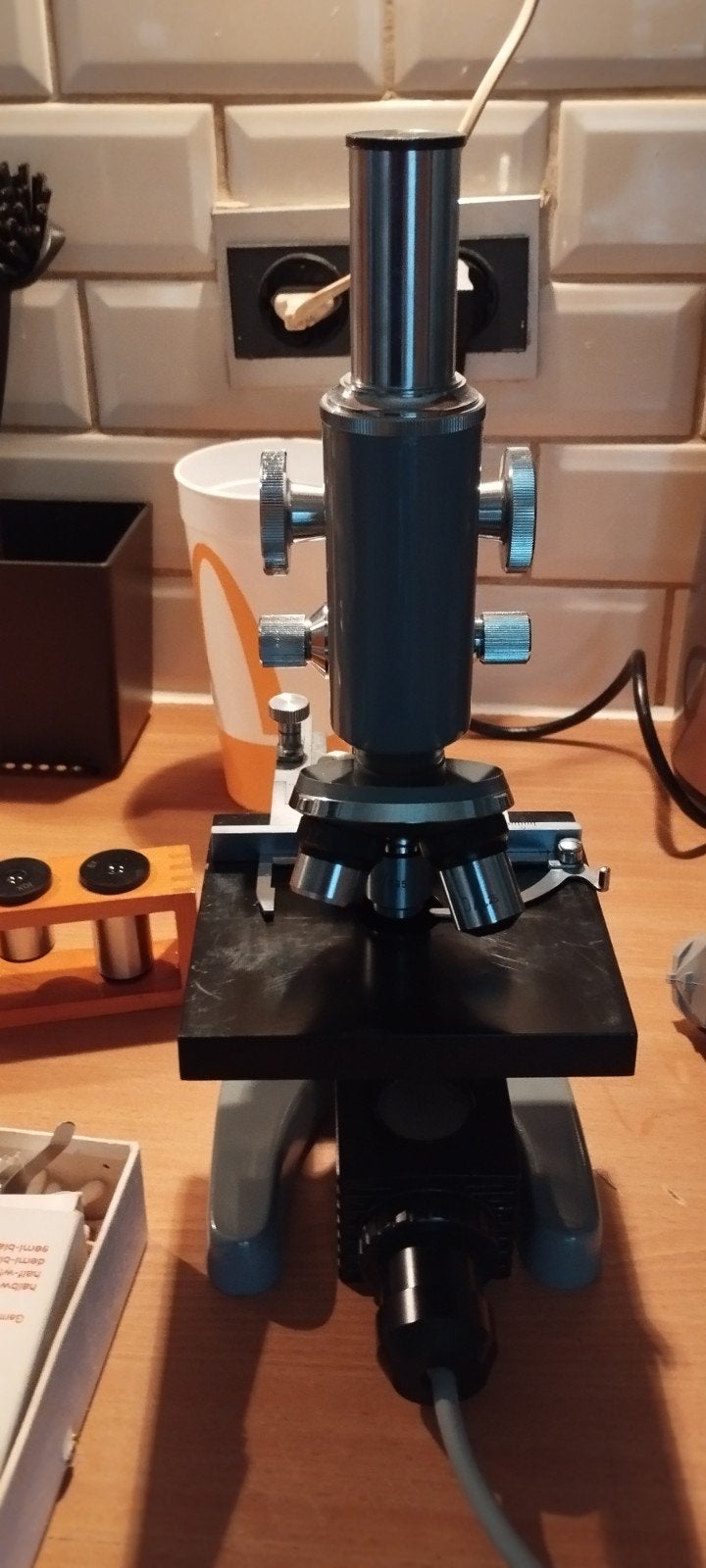 Vintage Biologische Microscoop - Compleet met Accessoires, Ophalen of Verzenden, Gebruikt, 400x tot 1000x, Biologische microscoop