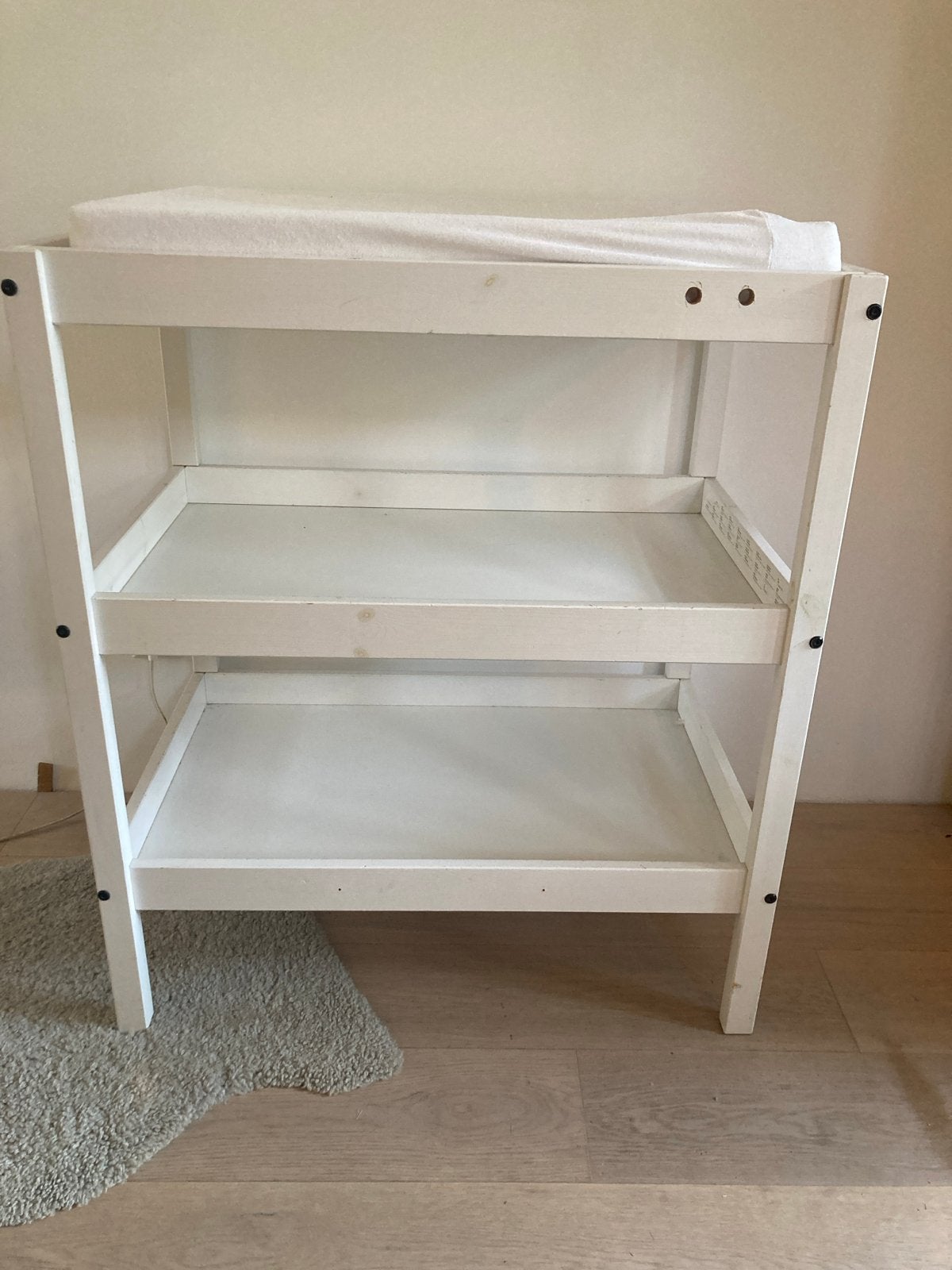Witte commode met aankleedkussen, Gebruikt, Overige typen, Standaard, Ophalen