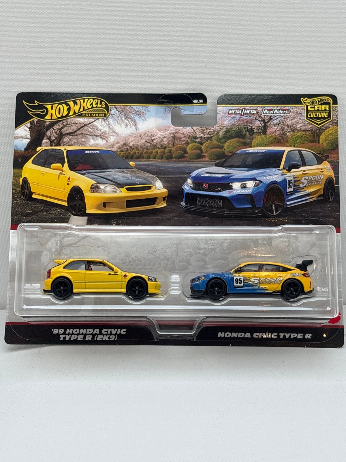 Hot Wheels Premium 2-pack: '99 Honda Civic Type R (EK9) & Ho