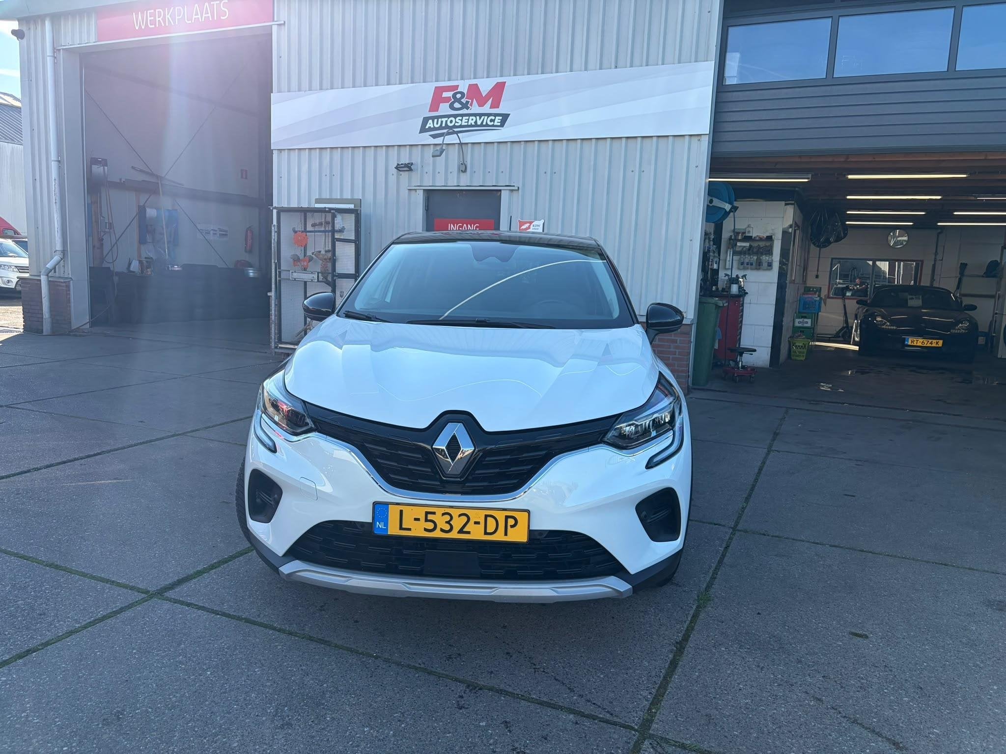 Foto 2 van Renault Captur 1.0 TCe 100 Bi-Fuel Business Zen Clima, cruis