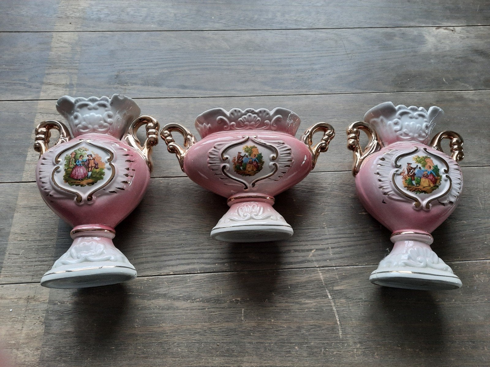 Vaasjes, Limoges stijl., Ophalen