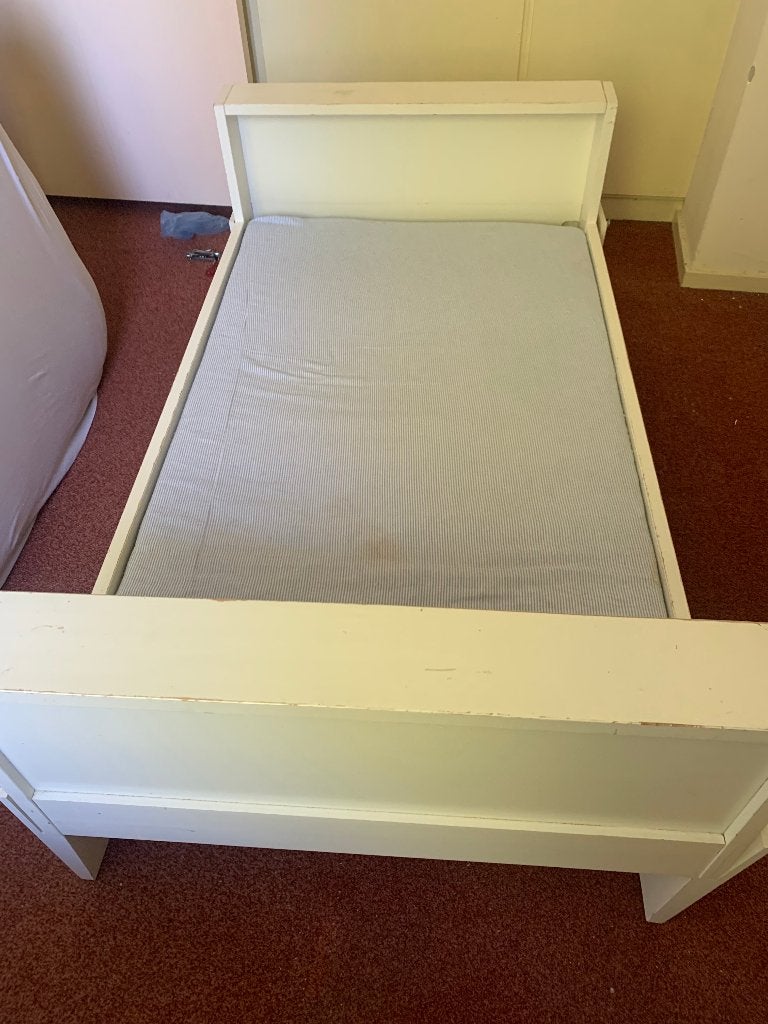 Tienerbed (vergrootbaar), Huis en Inrichting, Ophalen, Overige materialen, Eenpersoons, Wit