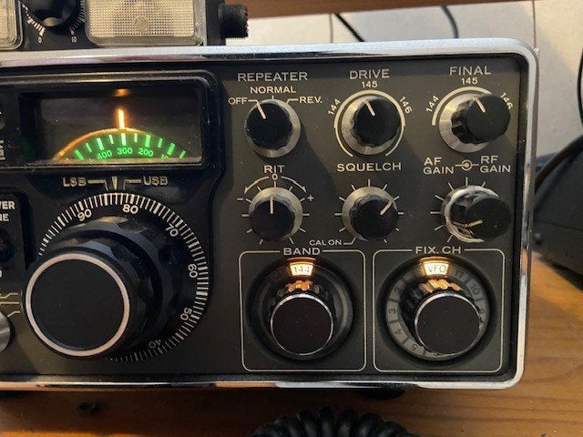 Kenwood TS-700G, Ophalen, Gebruikt, Zender en Ontvanger