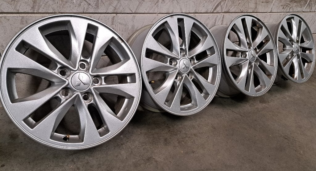 Lichtmetalen velgen 16inch Mitsubishi Outlander Asx Lancer, Velg(en), 16 inch, Ophalen of Verzenden, Personenwagen