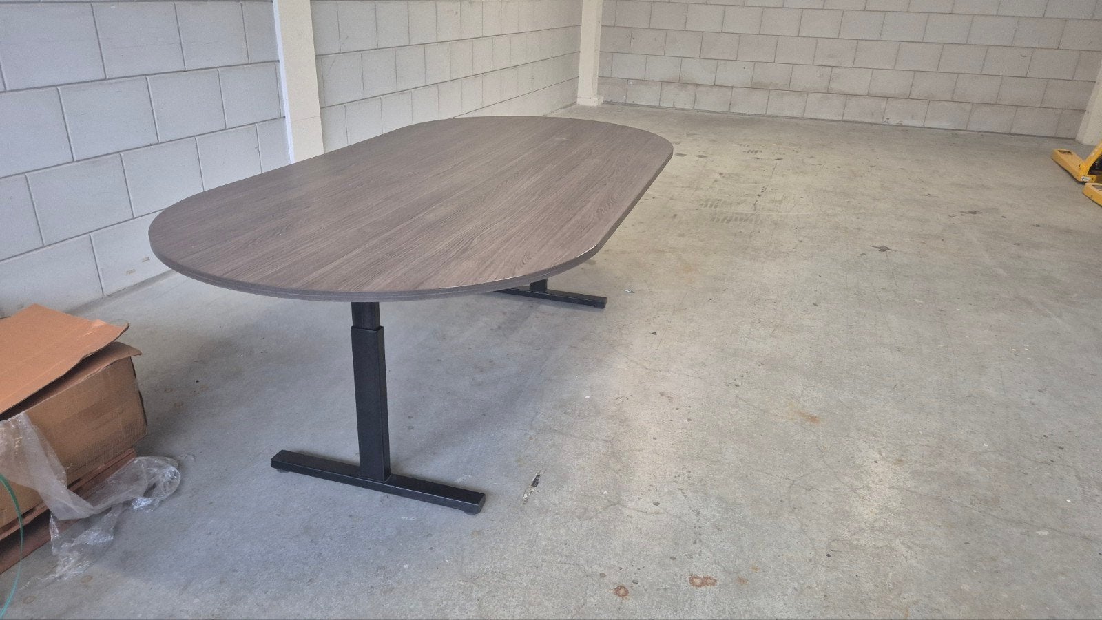Ovale vergadertafel - Modern design, Overige houtsoorten, Gebruikt, 100 tot 150 cm, Ophalen of Verzenden