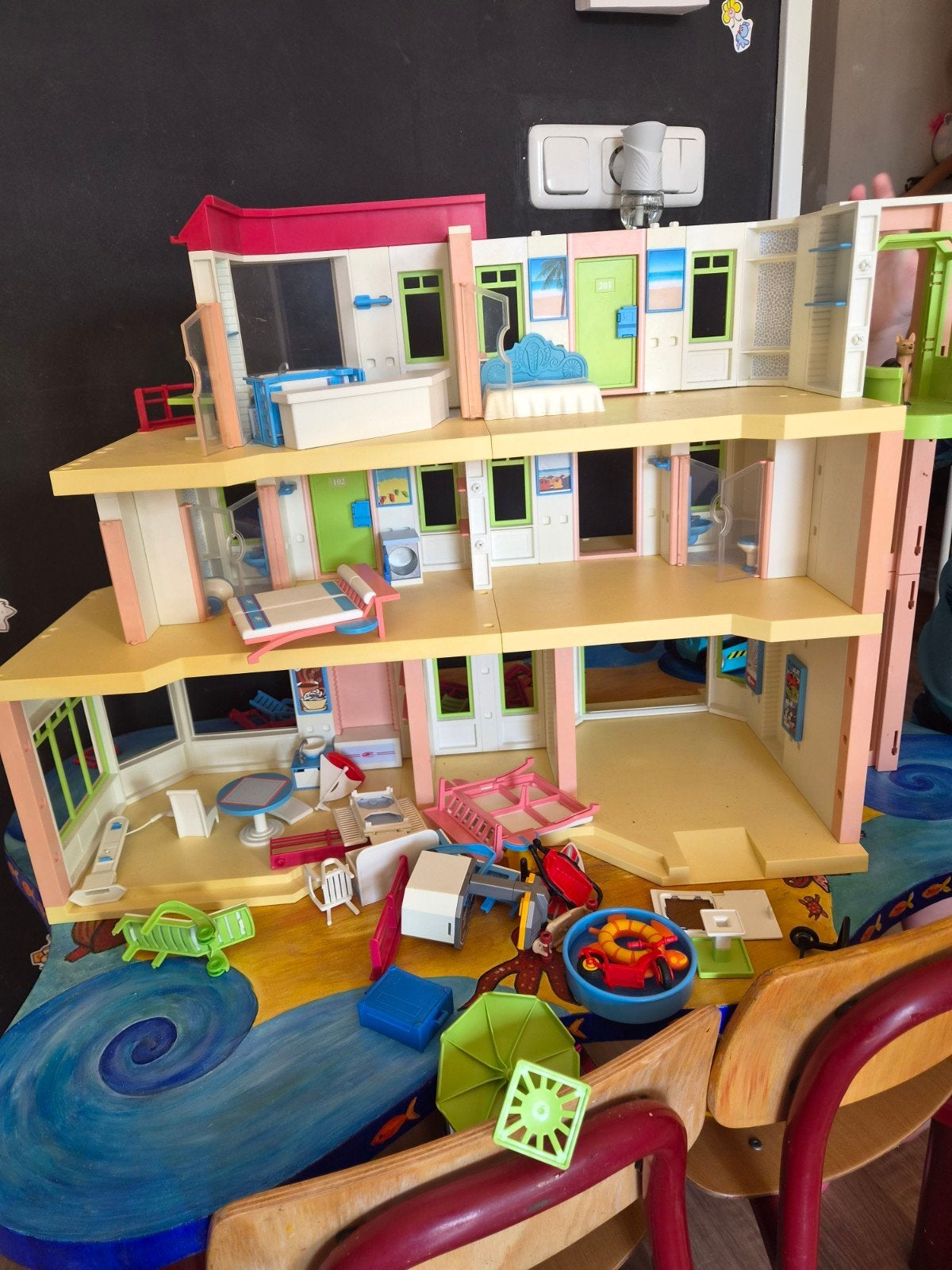 Playmobil Hotel - Niet compleet, veel speelplezier!, Kinderen en Baby's, Speelgoed | Playmobil, Ophalen, Gebruikt, Gebouw, Losse onderdelen