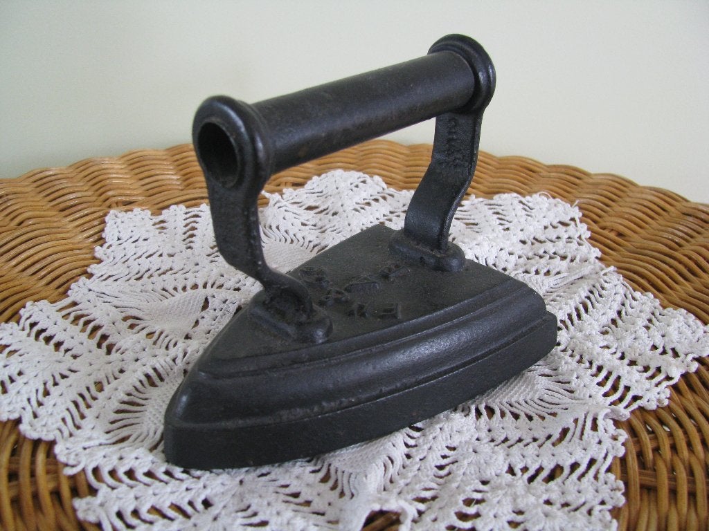 Cast Iron # gietijzer * strijk bout - ijzer van TOEN ( C ), Antiek en Kunst, Ophalen of Verzenden