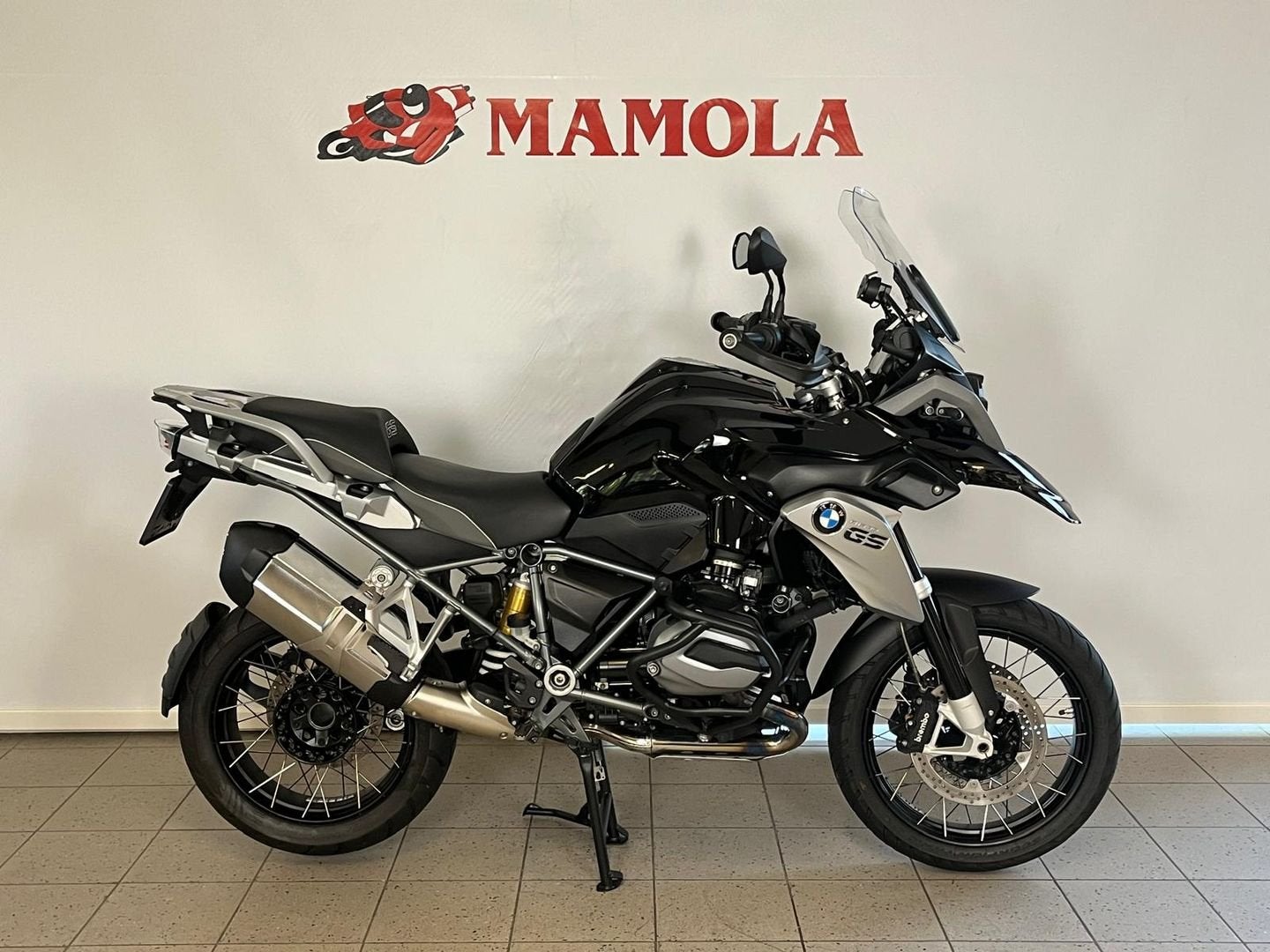 BMW R 1200 GS TRIPLE BLACK EDITION (bj 2016) 42,900 km, 2 cilinders, Motorrijbewijs A, Bedrijf, Meer dan 35 kW