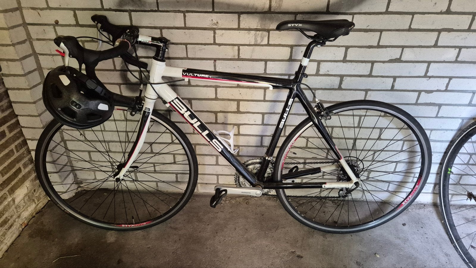 Bulls Vulture 1 racefiets met optionele accessoires, Fietsen en Brommers, Gebruikt, Velgrem, Aluminium, 15 tot 20 versnellingen