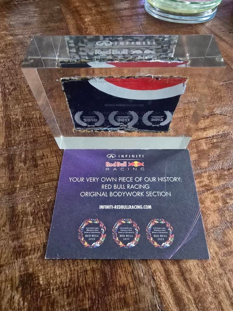 Red bull racing bodywork in acryl, Ophalen of Verzenden, Zo goed als nieuw, Formule 1