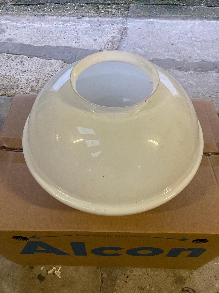 Art Deco glazen lampenkap., 25 tot 50 cm, Wit, Ophalen of Verzenden, Zo goed als nieuw