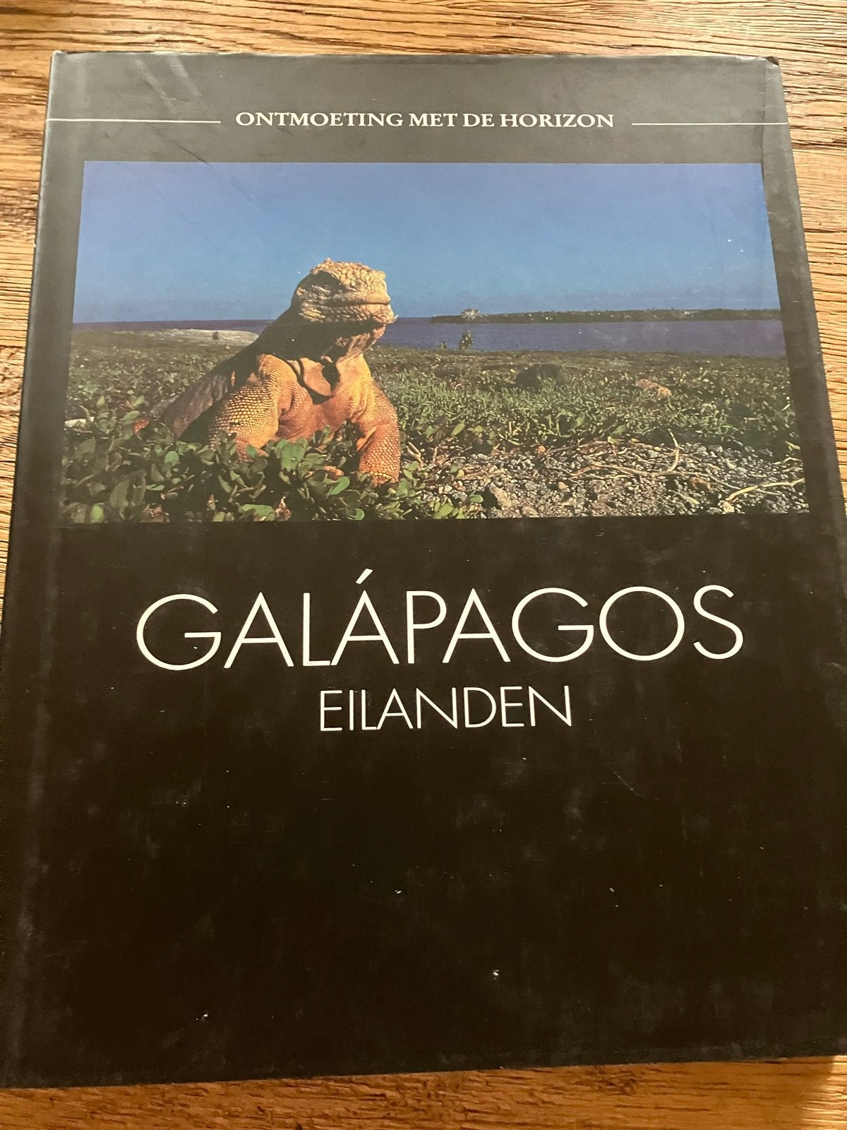Galápagos Eilanden - Ontmoeting met de Horizon, Overige merken, Ophalen of Verzenden, Reisgids of -boek, Zuid-Amerika