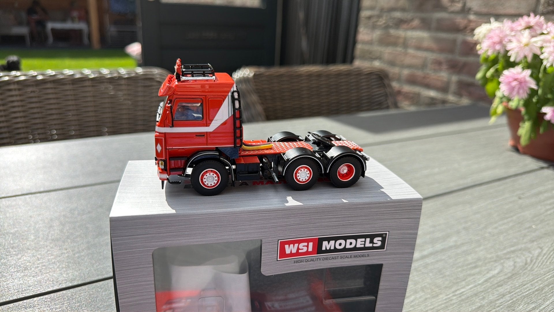 Wsi Scania 143 Kleinjan’s Goudswaard aardappel handel, Ophalen of Verzenden, Zo goed als nieuw, Bus of Vrachtwagen, Wsi