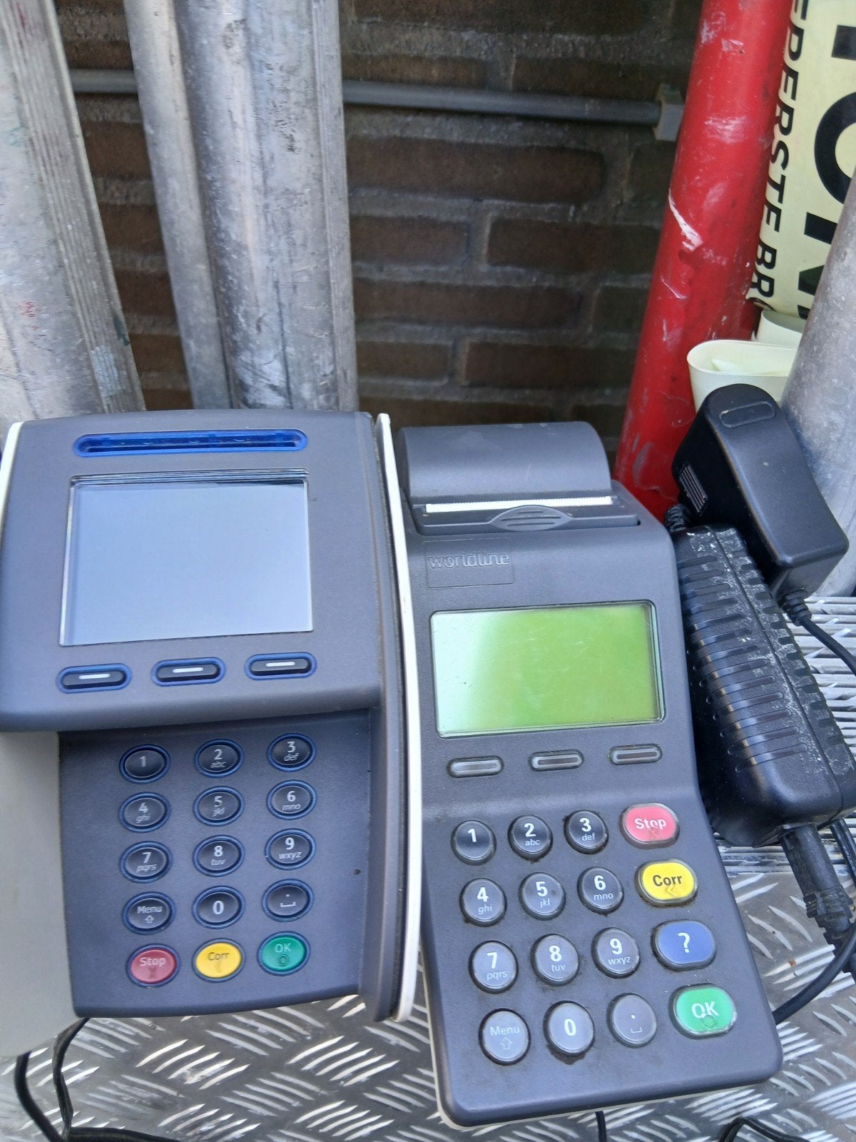 Verifone Yomani ML225 pinautomaat plus World dockingstation, Ophalen of Verzenden