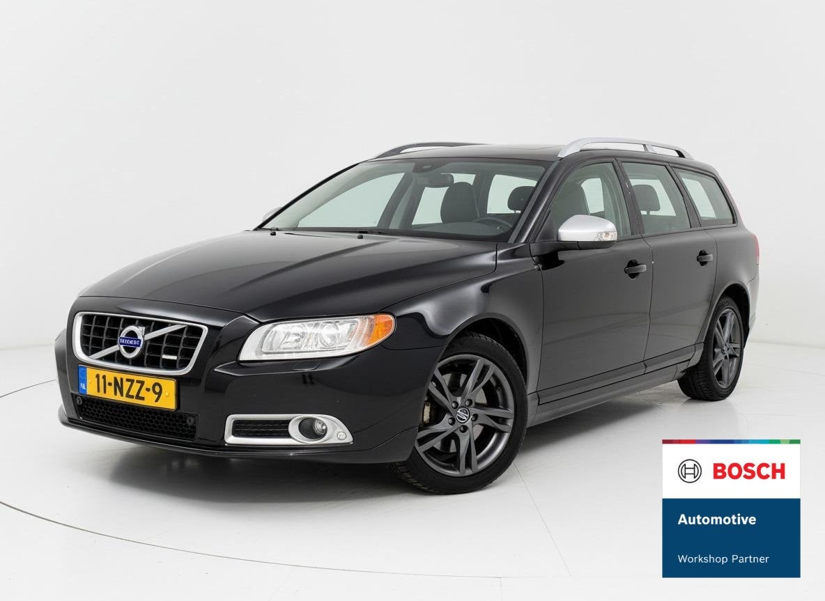 Volvo V70 2.0T R-Edition R-DESIGN - CAMERA - STOELVERWARMING, Auto's, Euro 5, 4 cilinders, Zwart, 1558 kg