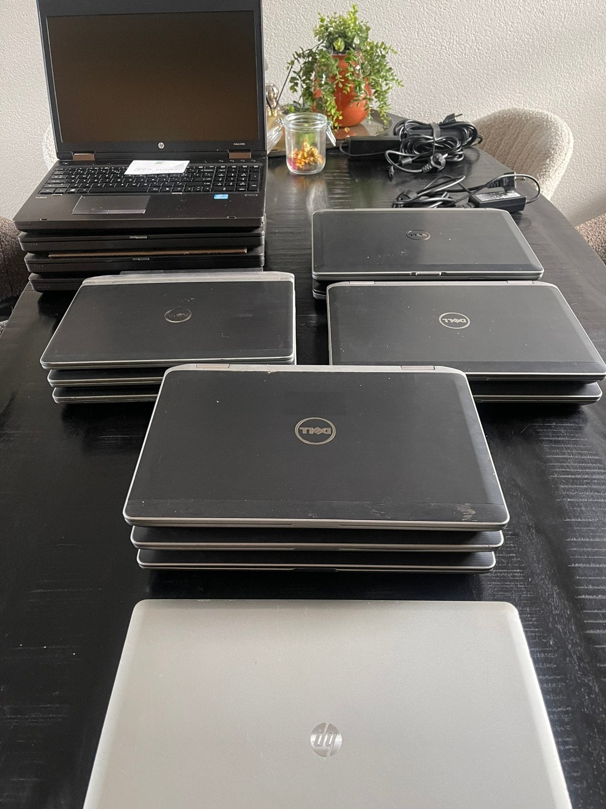 Partij laptops voor export hobby of onderdelen, Computers en Software, Windows Laptops, Ophalen, Zo goed als nieuw, 15 inch, 2 tot 3 Ghz