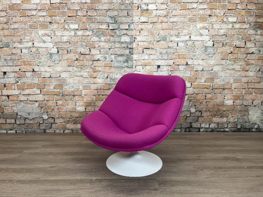 Artifort F557 bij TheReSales, Huis en Inrichting, Fauteuils, Ophalen, Design, 75 tot 100 cm, Zo goed als nieuw