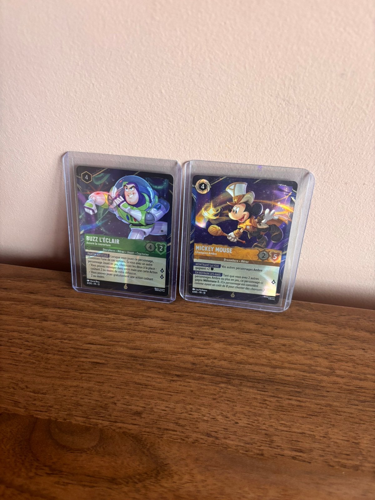 Lorcana Promo Set - Disneyland Parijs, Ophalen, Zo goed als nieuw, Meerdere kaarten, Foil