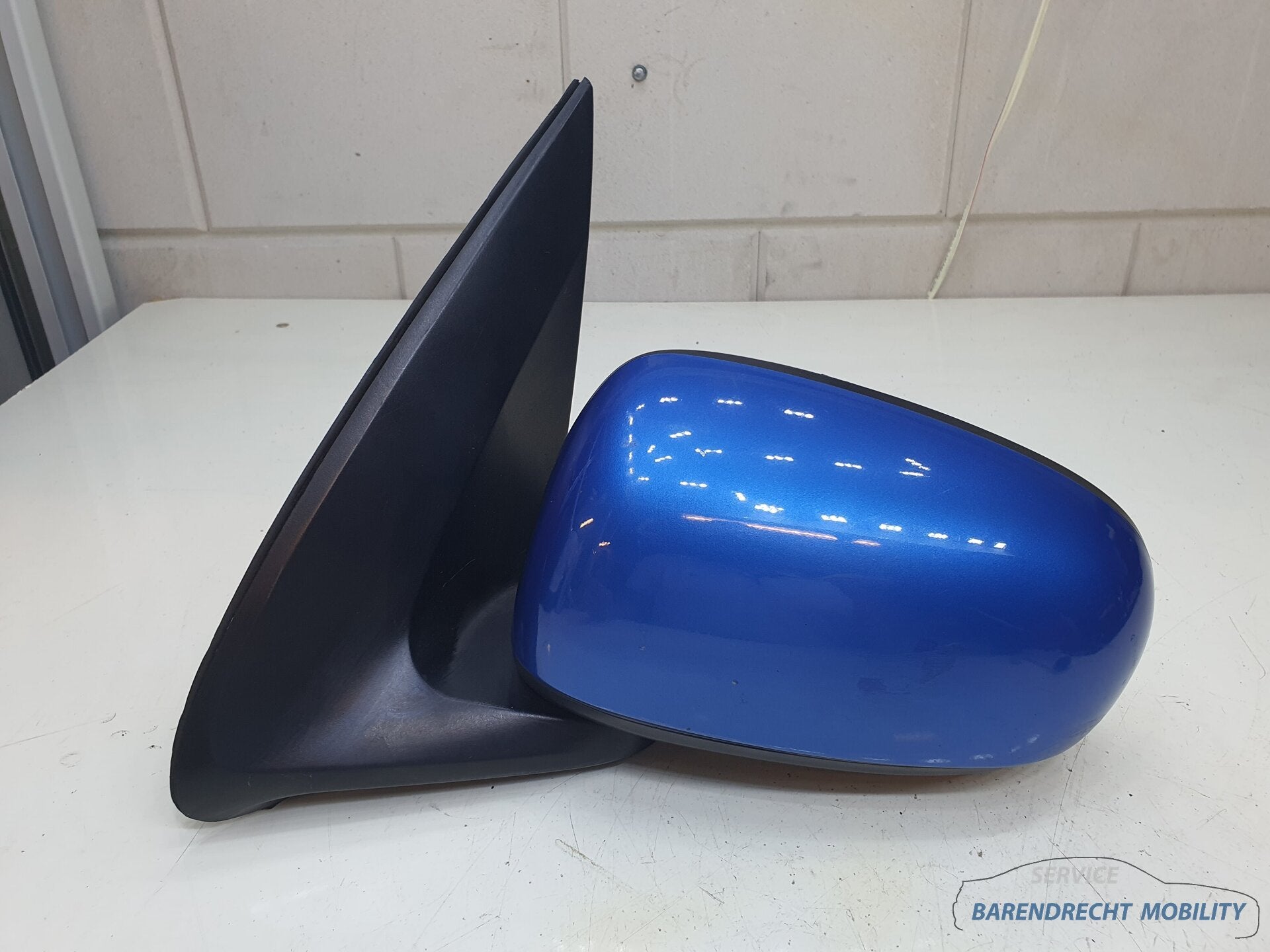 Buitenspiegel Nissan Almera II 3-PINS links bestuurderskant, Takashima 1-chome 1-1
220-8686  Yokohama, Ophalen of Verzenden, NISSAN_SR@mail.nissan.co.jp