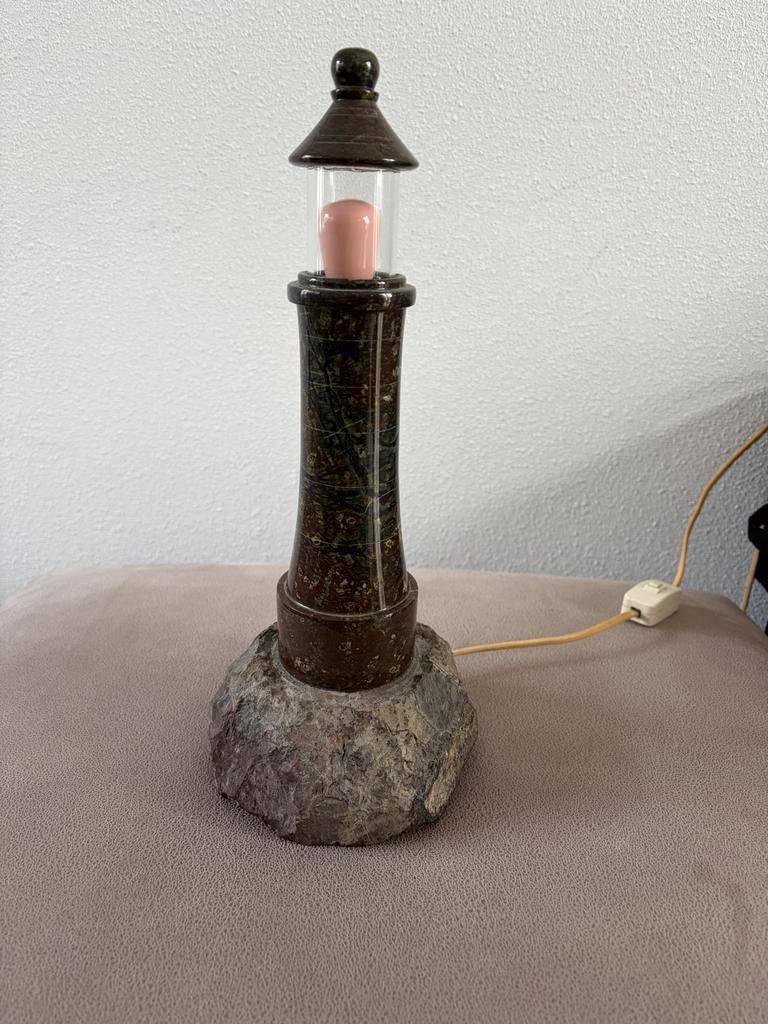 Unieke vuurtoren lamp van Cornwall serpentine steen, Overige typen, Overige onderwerpen, Ophalen of Verzenden, Handgemaakt