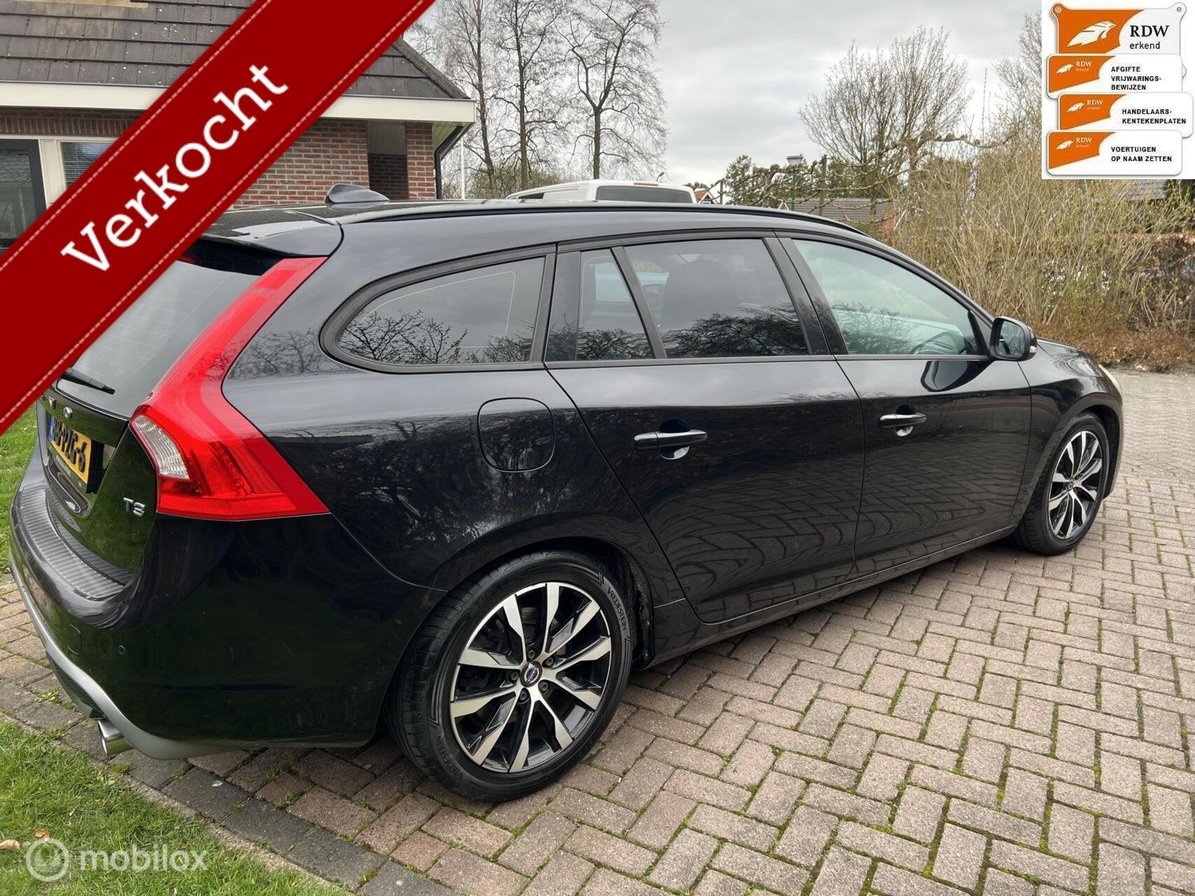Nette sportieve Volvo V60 1.6 T3 R-Design bj 2011, Voorwielaandrijving, 15 km/l, Gebruikt, 4 cilinders