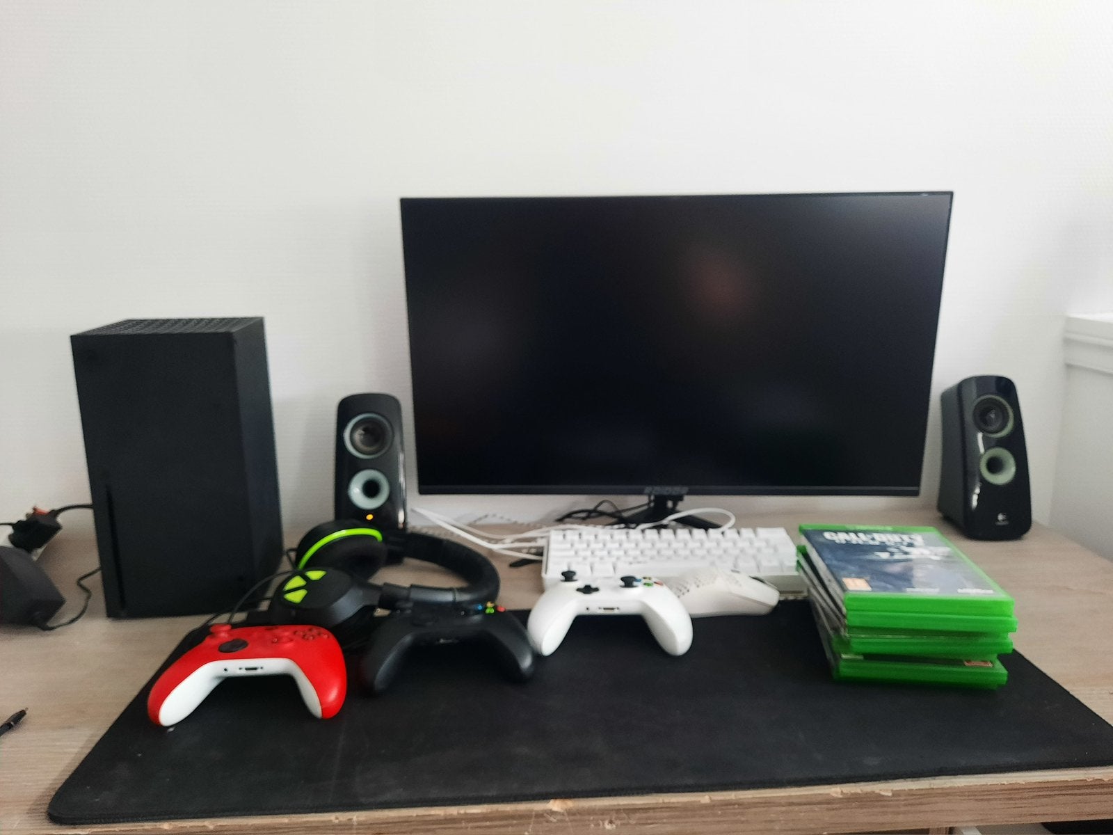 Xbox series x met monitor, Ophalen of Verzenden, Zo goed als nieuw