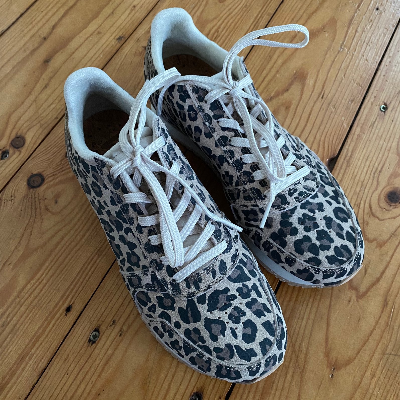 WODEN YDUN ICON LUIPAARD SNEAKERS 40., Kleding | Dames, Overige kleuren, Ophalen of Verzenden, Sneakers of Gympen, Gedragen