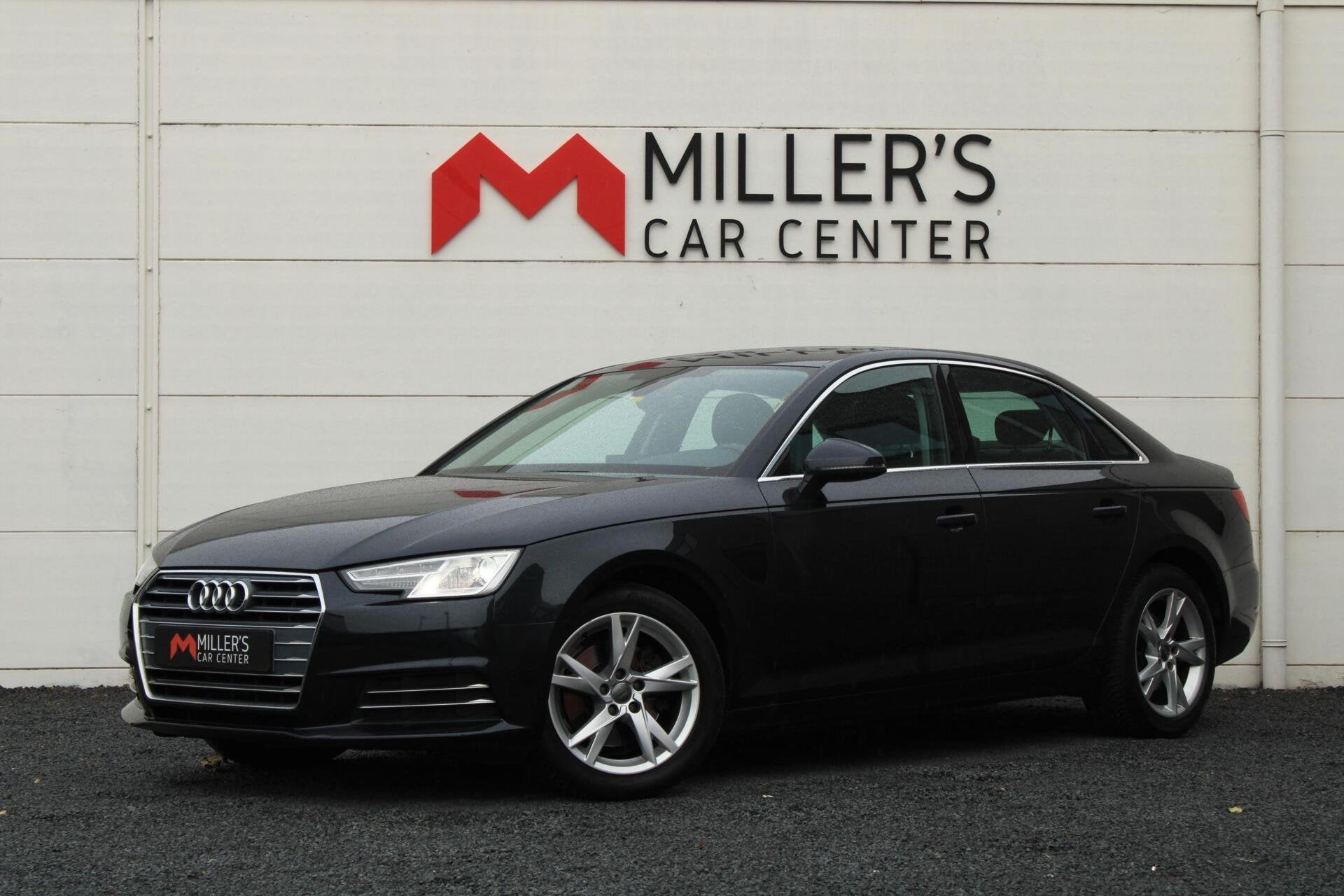 Audi A4 Limousine 1.4 TFSI Sport Lease Edition Dealer OH PDC, Auto's, Dealer onderhouden, Gebruikt, Blauw, A4