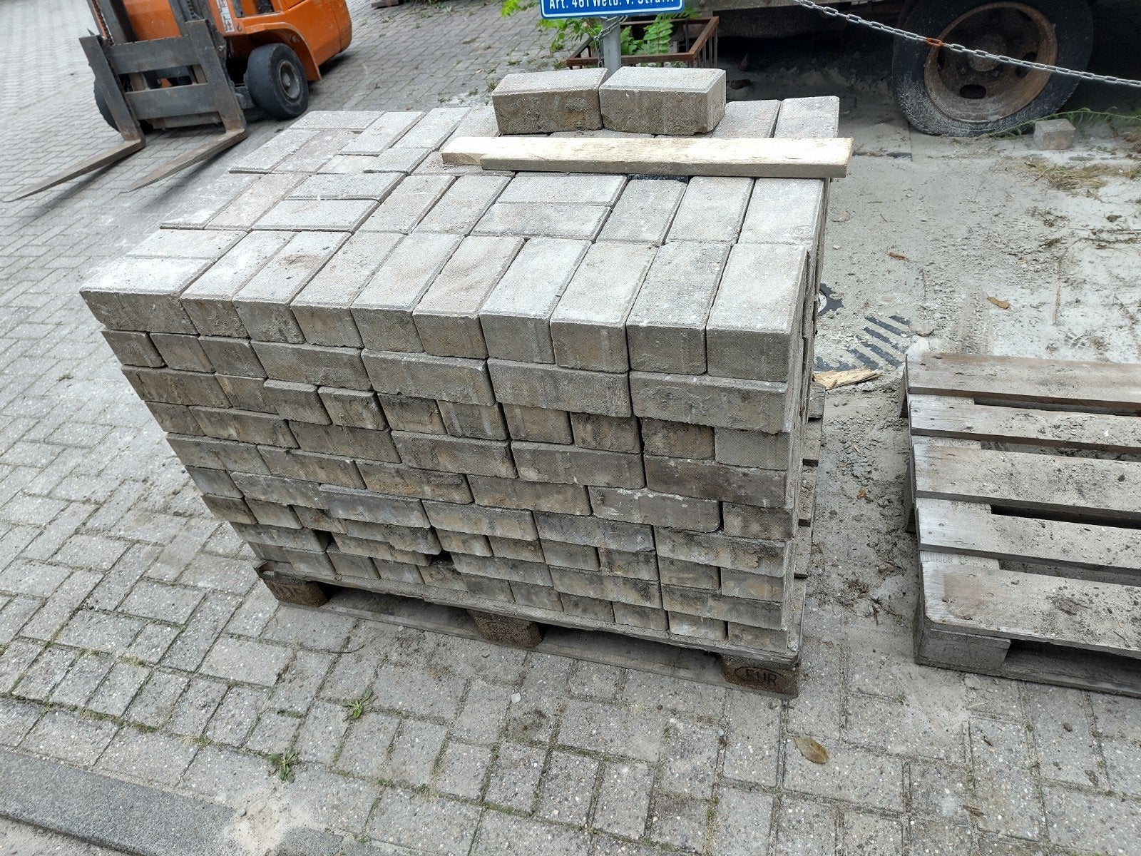 betonklinkers pallet zo goed als nieuw grijs, Ophalen, Zo goed als nieuw, Beton, Klinkers