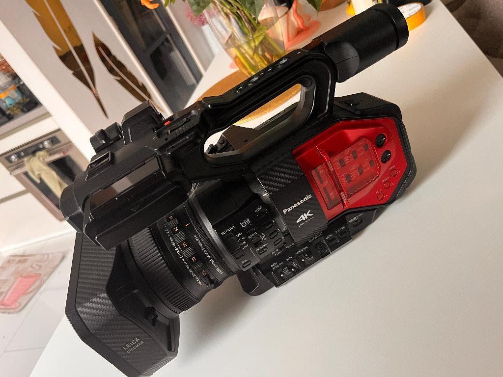 Panasonic DVX200 4K – 585 uur – nette staat, Audio, Tv en Foto, Videocamera's Digitaal, Gebruikt, Panasonic, Ophalen of Verzenden