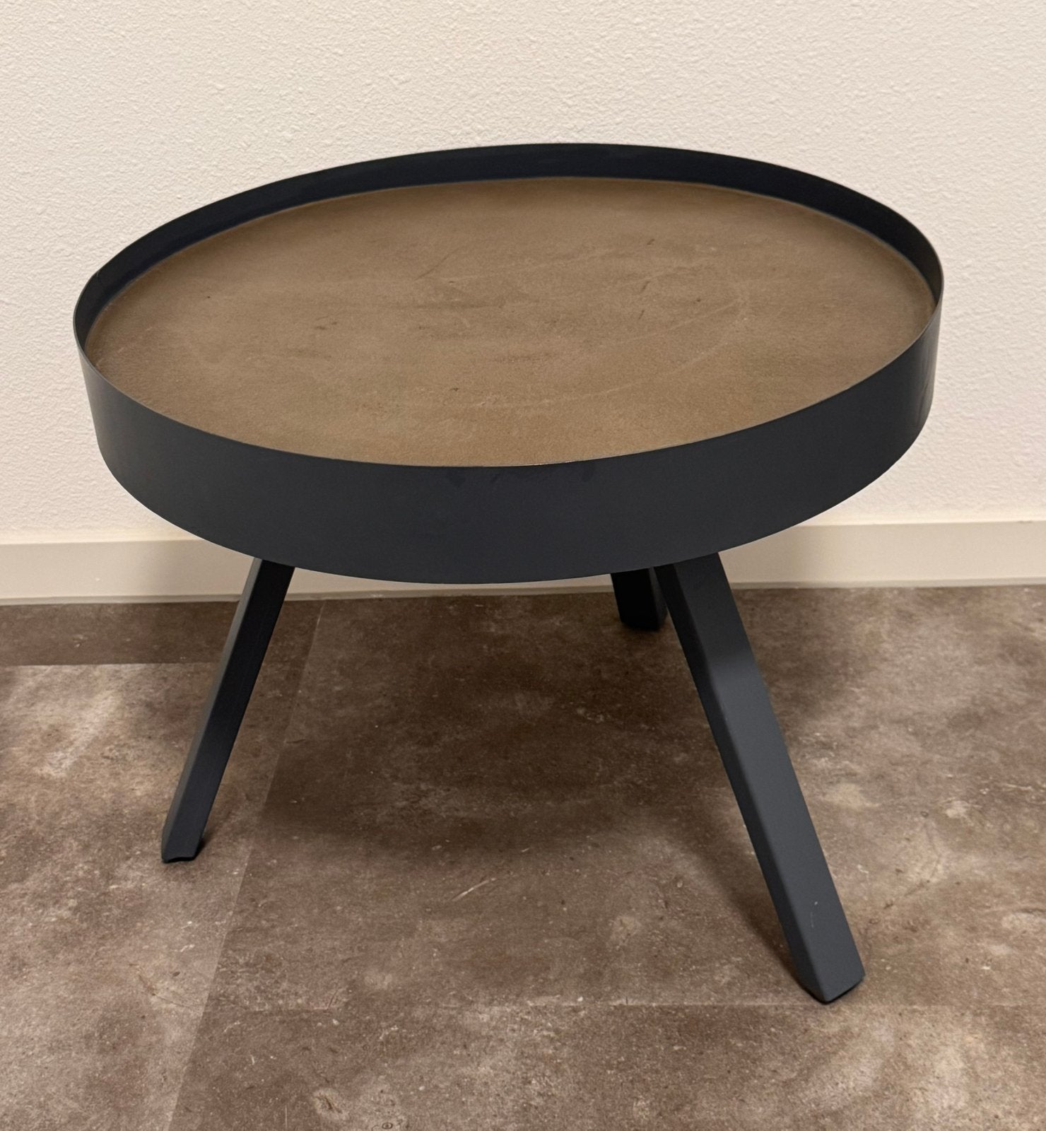 Woood bijzettafel/salontafel, Minder dan 55 cm, Rond, Zo goed als nieuw, Ophalen