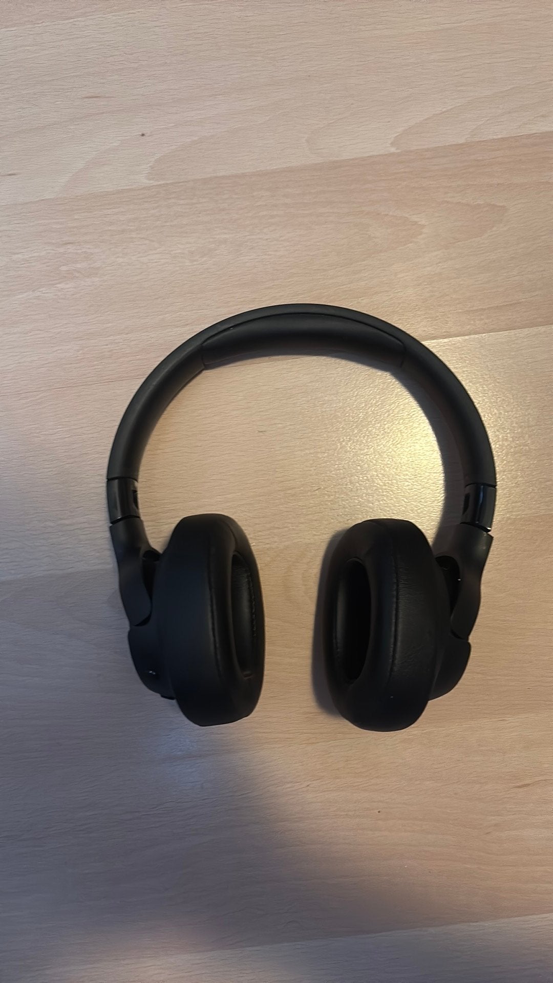JBL Tune 710BT Draadloze Over-ear Koptelefoon Zwart, Ophalen, Zo goed als nieuw, Overige merken, Draadloos