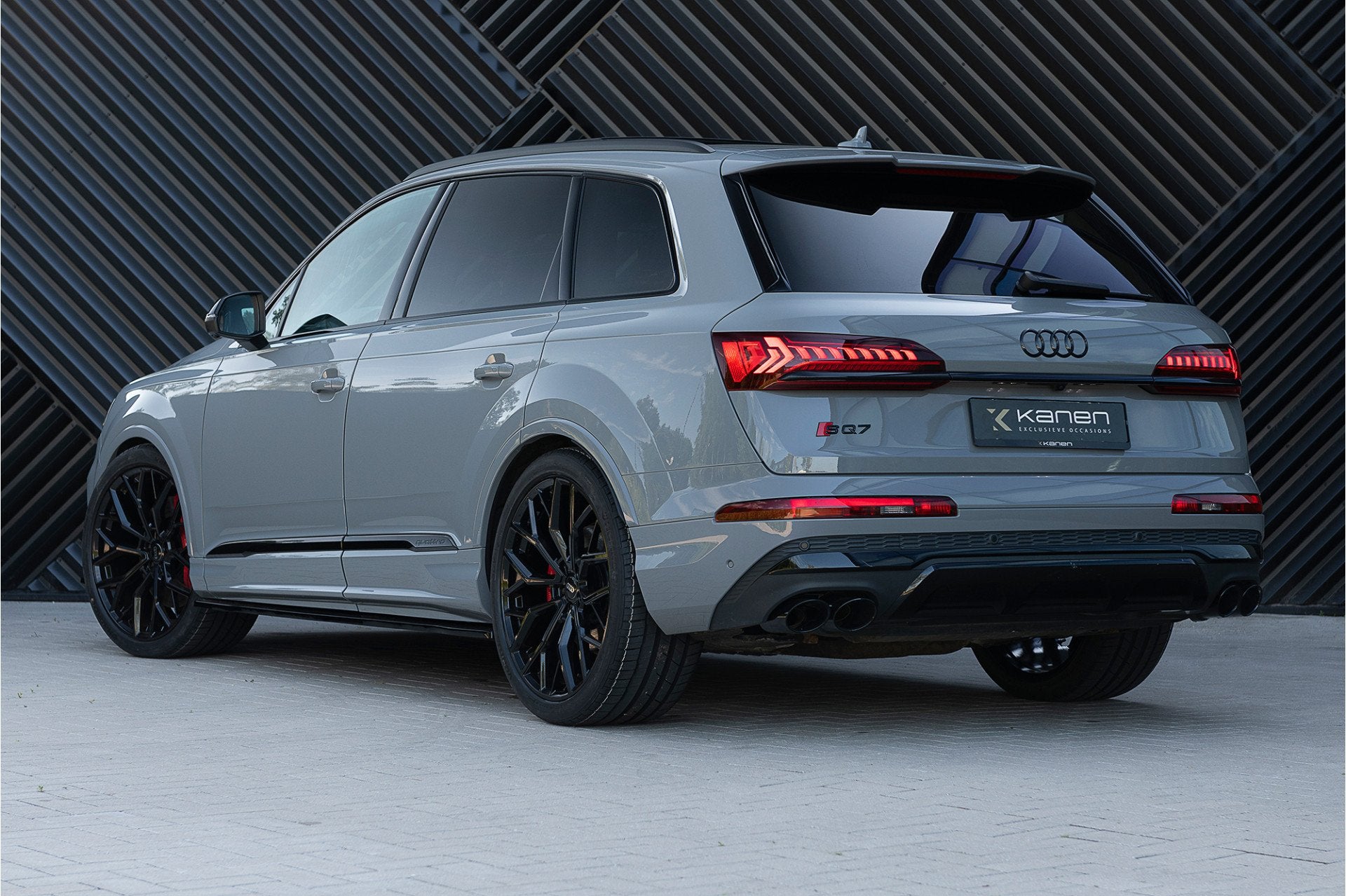 Audi SQ7 4.0 TFSI SQ7 quattro ACC Matrix Laser Ambient Pano, Auto's, SQ7, 2175 kg, Gebruikt, 508 pk