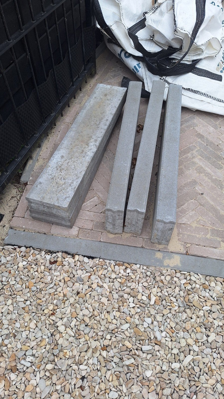 Nieuwe opsluitbanden 5 stuks 100x20x8 cm, Ophalen, 100 tot 200 cm, Overige typen, Nieuw
