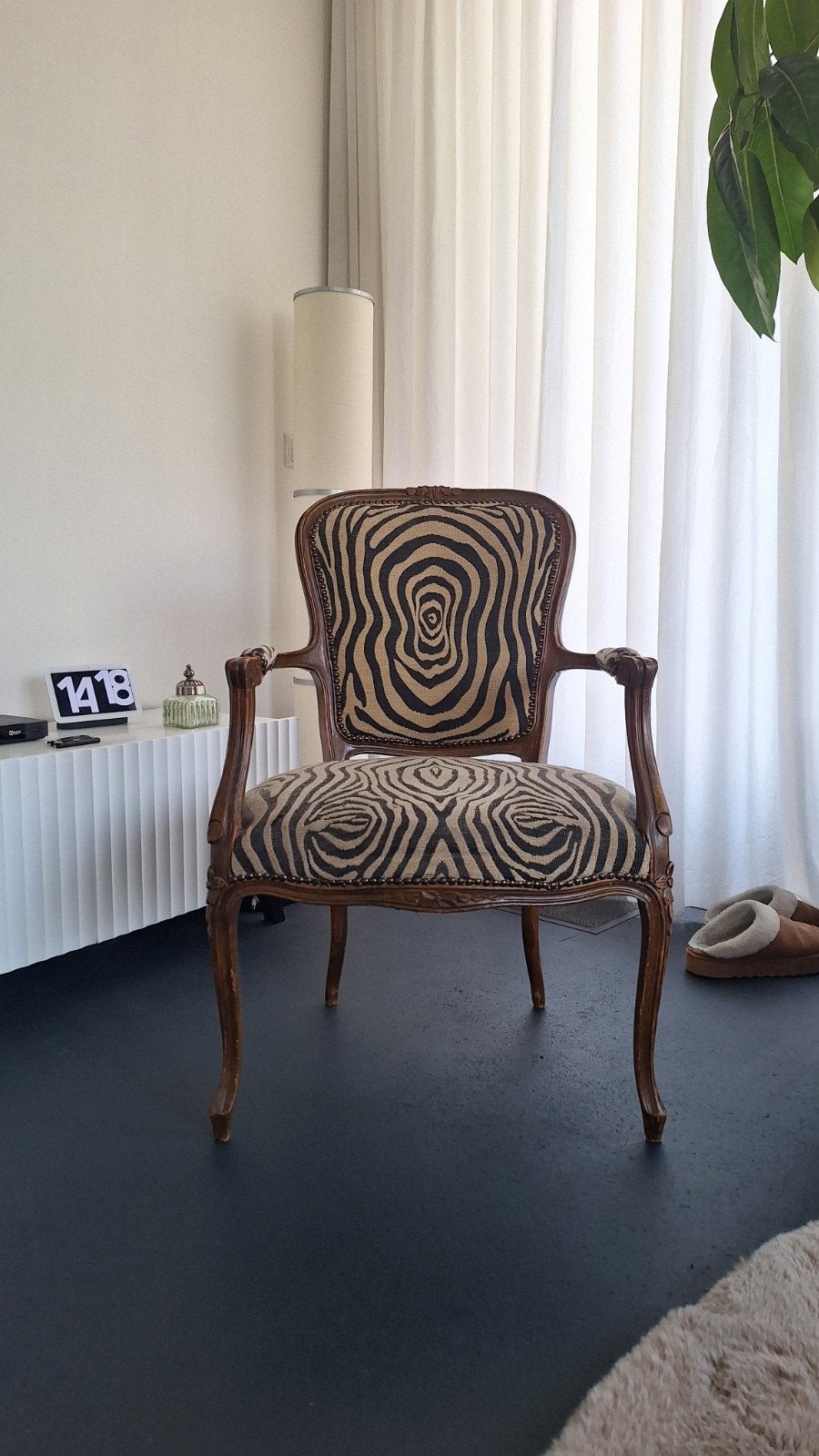 Unieke Antieke Fauteuil Louis XV Stijl. Stoel met Zebraprint, Ophalen of Verzenden