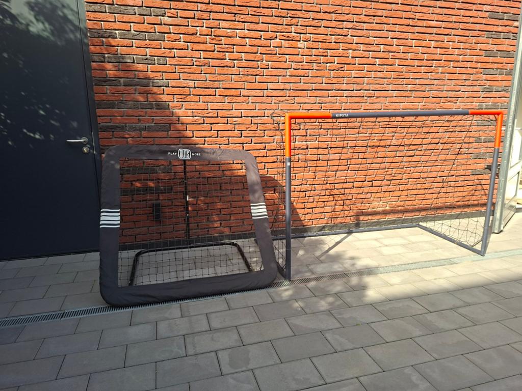 Voetbaldoel en rebounder set - Perfect voor training!, Ophalen, Gebruikt, Overige typen