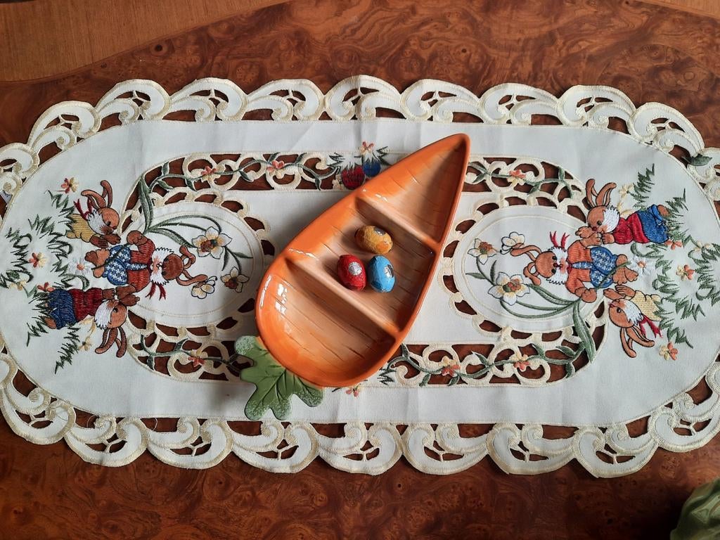 Oranje bonbon schaaltje i.v.v. wortel., Diversen, Pasen, Ophalen of Verzenden, Nieuw