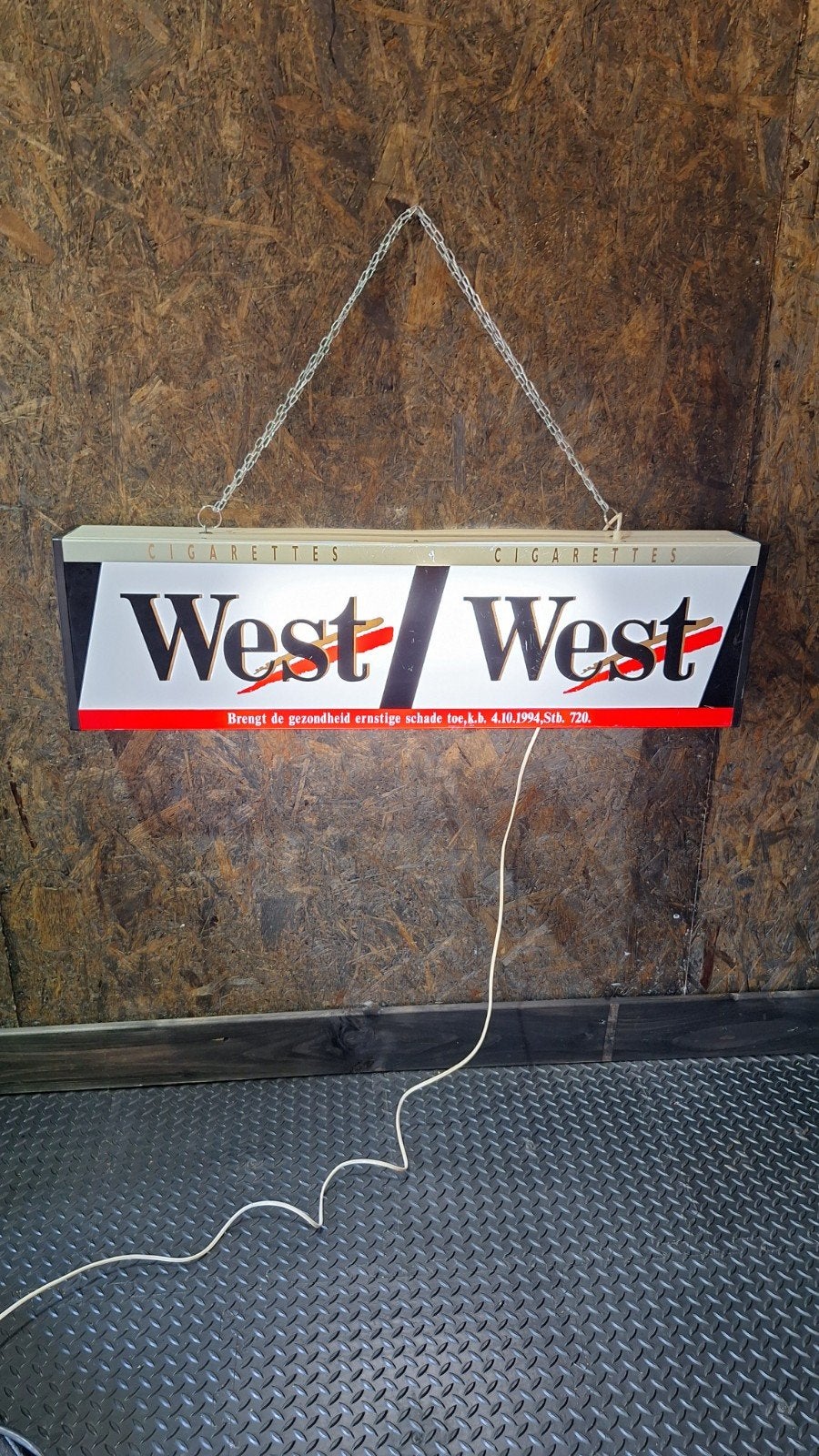 West Cigarettes Lichtbak - Nieuwe LED Verlichting, Verzamelen, Merken en Reclamevoorwerpen, Ophalen, Zo goed als nieuw, Lichtbak of (neon) lamp
