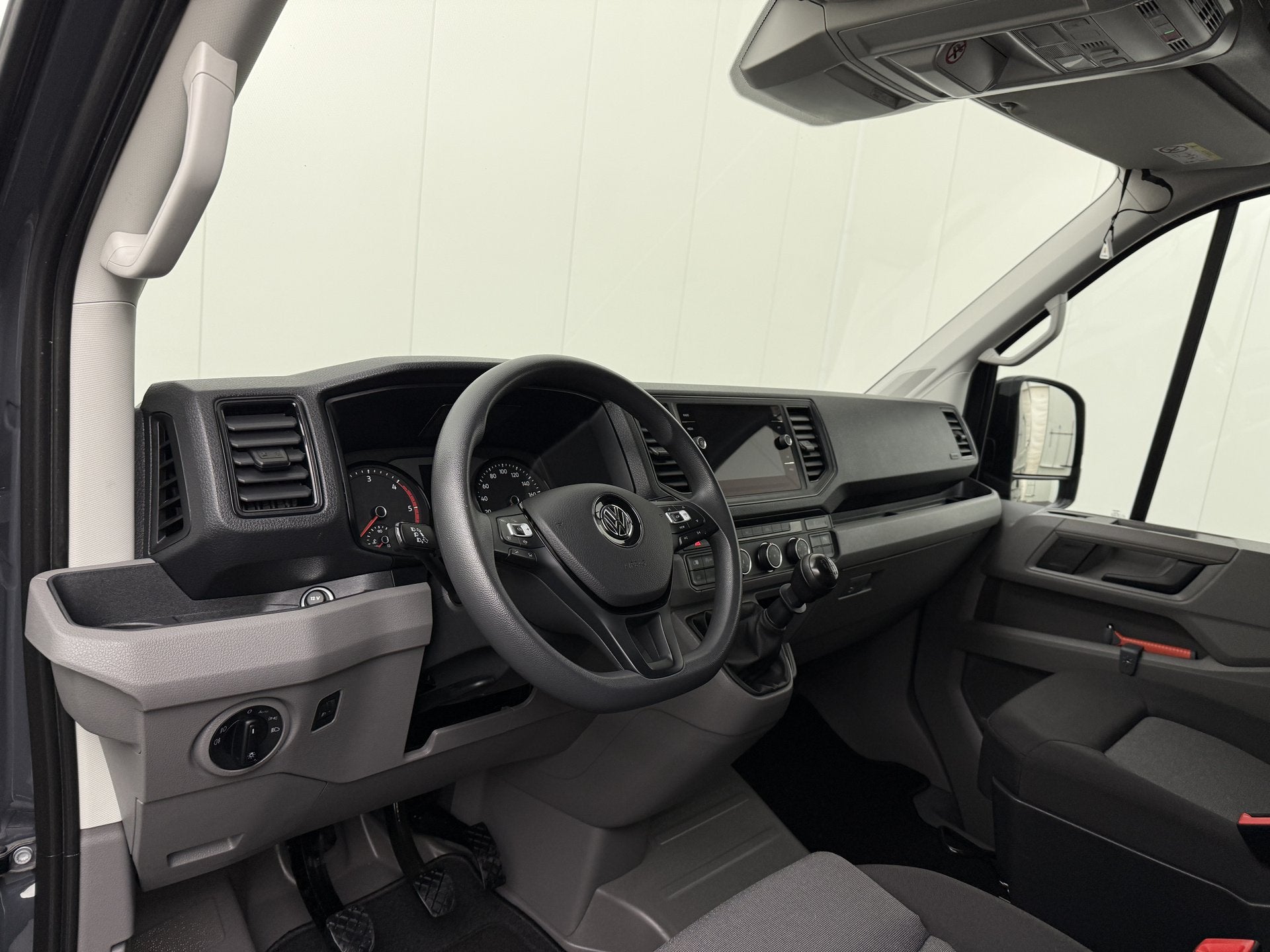 Volkswagen Crafter 2.0TDI L3H3 Highline | Navigatie | Camera, Stof, Gebruikt, Euro 6, 4 cilinders