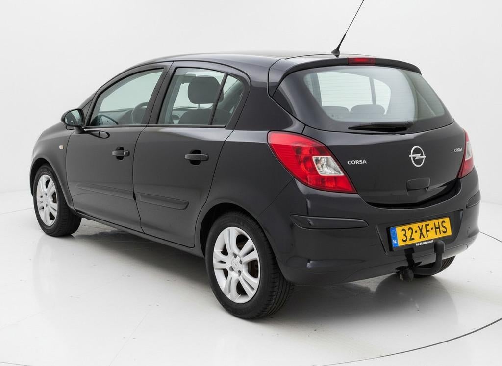 Opel Corsa 1.2-16V Business Airco|Cruise|Nieuw apk!, Voorwielaandrijving, Stof, Gebruikt, Zwart