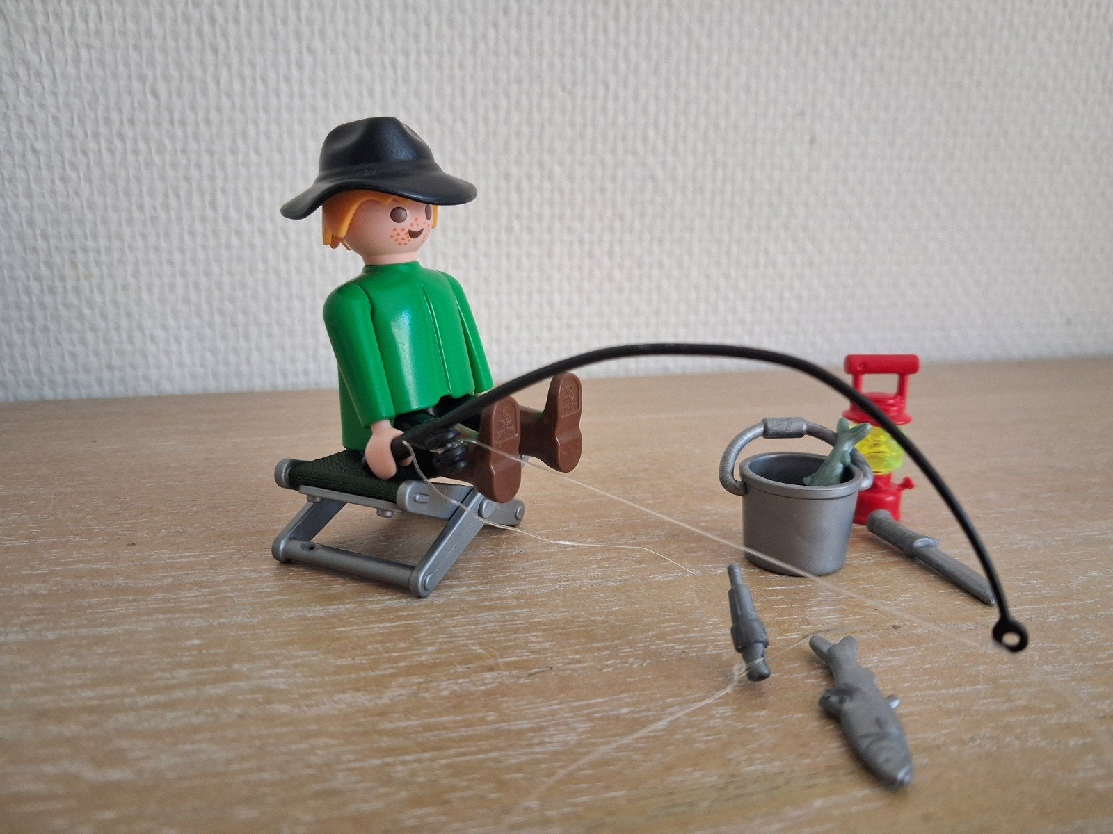 playmobil visser met hengel en emmer vis, Ophalen of Verzenden, Zo goed als nieuw, Complete set