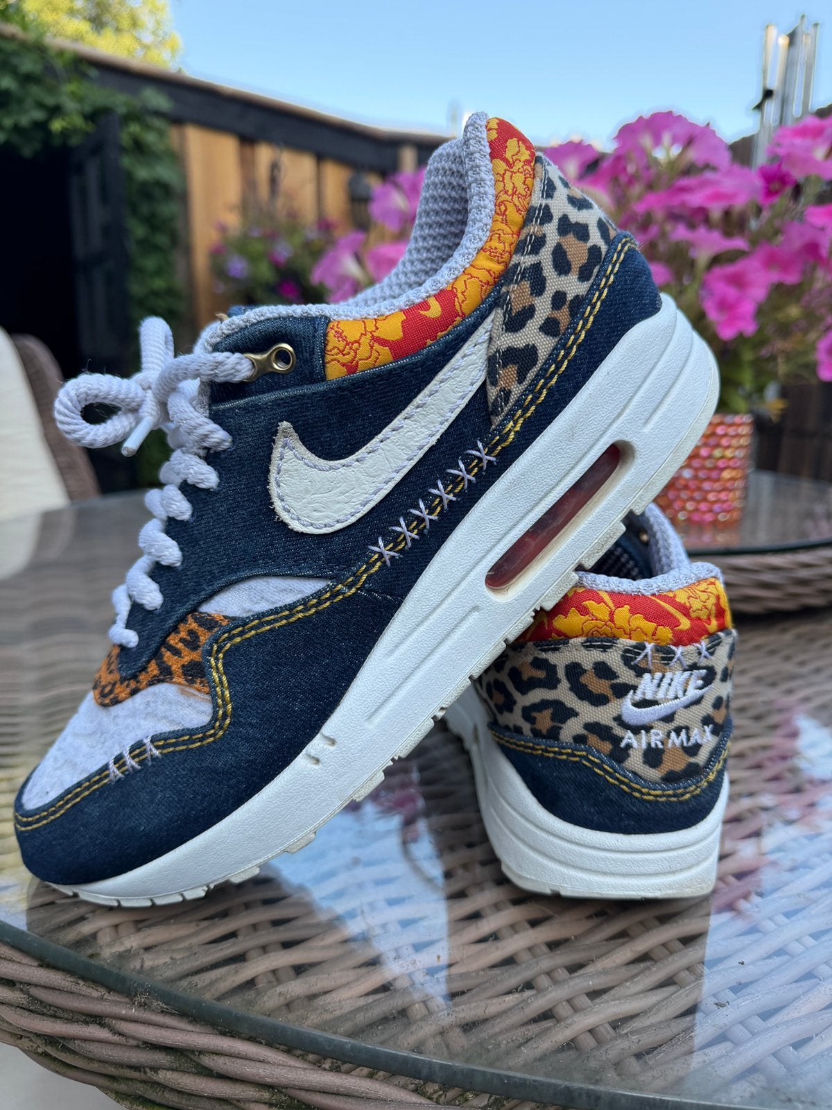 Nike air max 1 denim leopard maat 44., Ophalen of Verzenden, Zo goed als nieuw, Overige kleuren