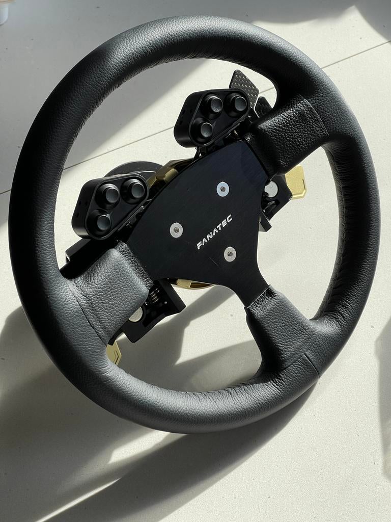 Fanatec Podium stuur rim round 1, Computers en Software, Joysticks, Ophalen of Verzenden, Zo goed als nieuw