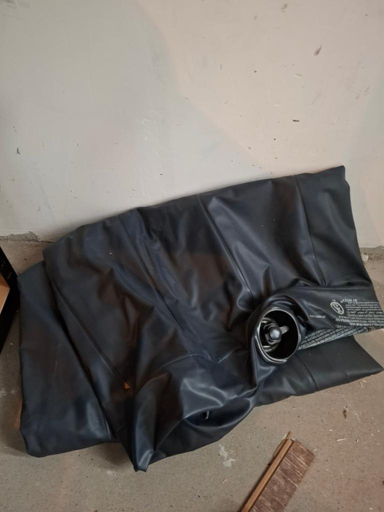 Luchtbed met aparte pomp, Ophalen of Verzenden, Zo goed als nieuw