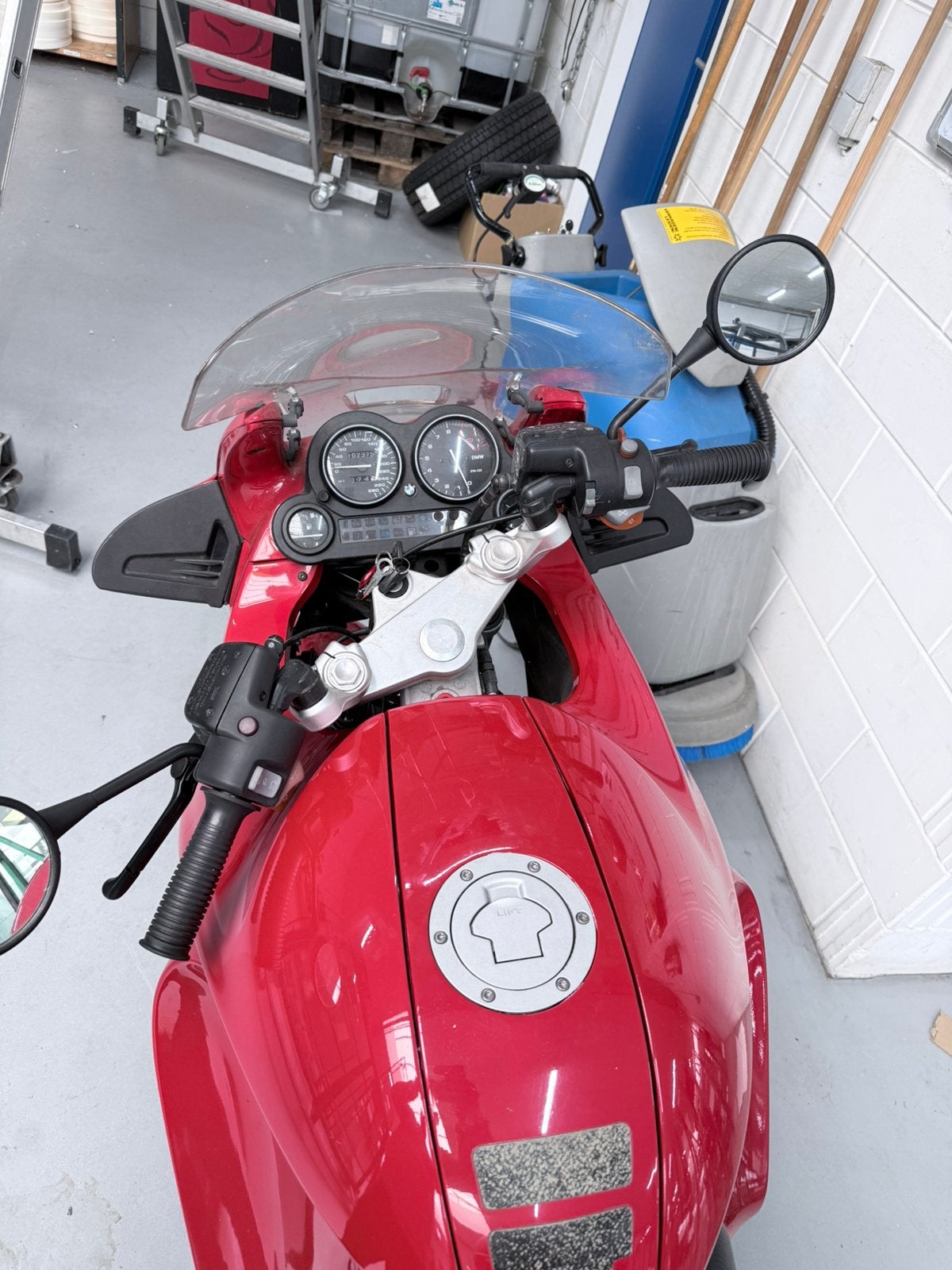 Bmw uit 1998, Motoren, 4 cilinders, Motorrijbewijs A, Gebruikt, Meer dan 35 kW