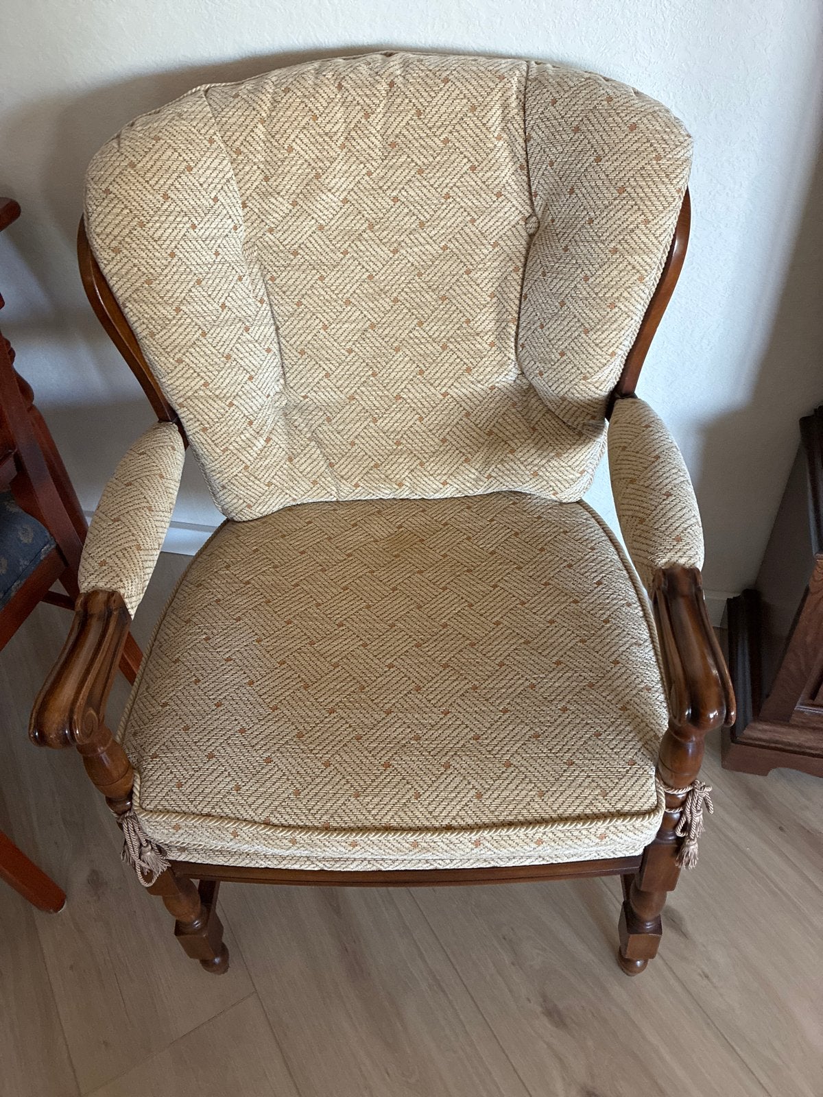 Klassieke eikenhouten bijzetstoel met stoffen bekleding, Ophalen