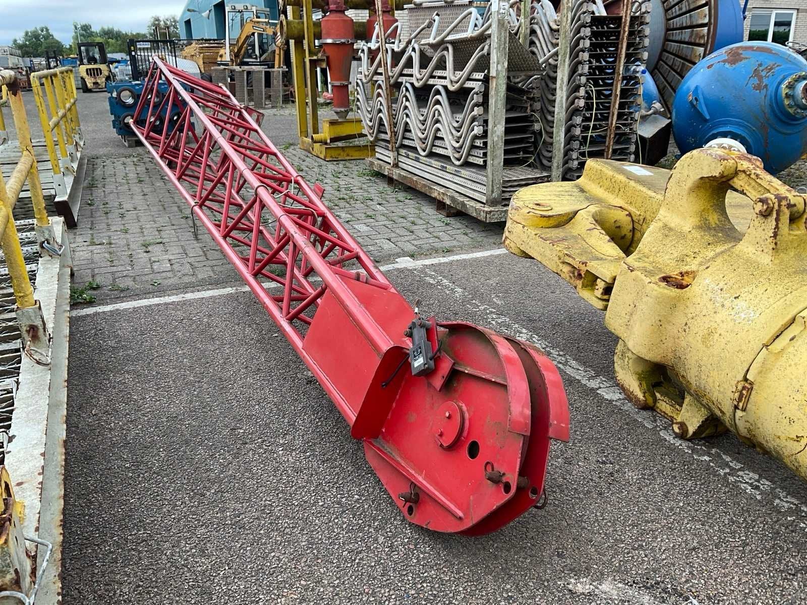 Vakwerk jib, Zakelijke goederen, Kraan
