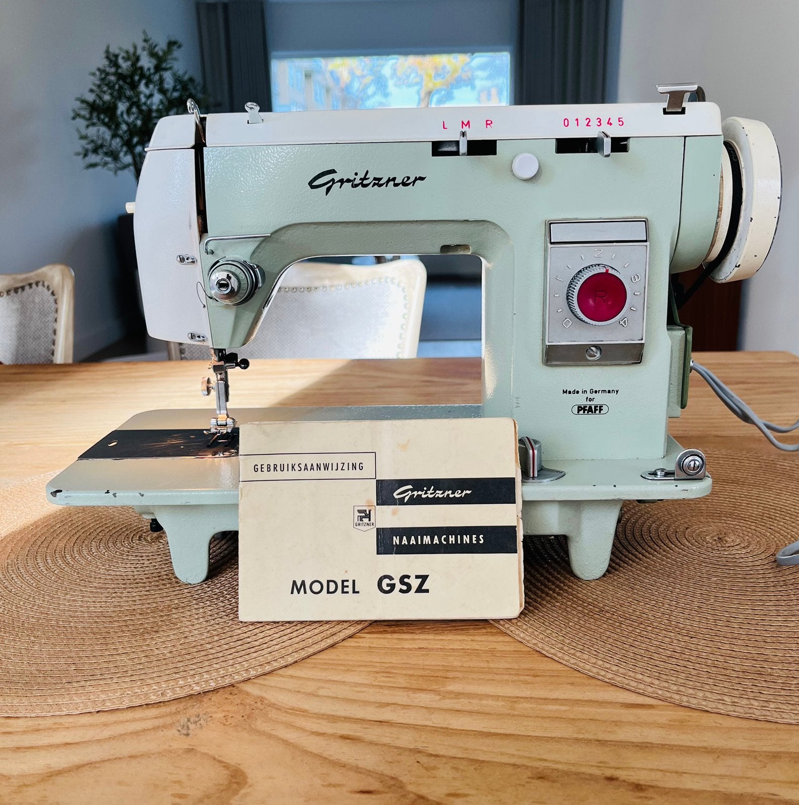 Naaimachine vintage Gritzner Pfaff GSZ automatisch + pedaal, Ophalen, Zo goed als nieuw, Naaimachine, Pfaff