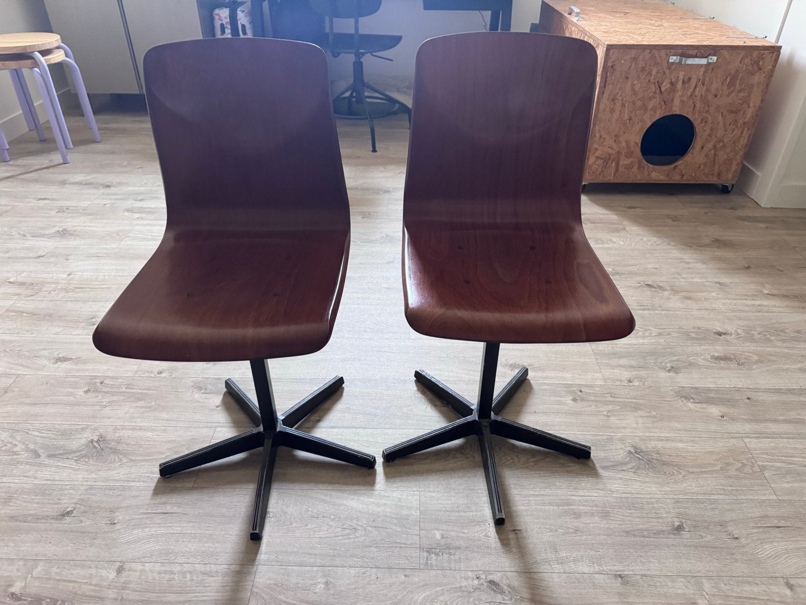 Set van 2 vintage Thur-Op-Seat bureaustoelen, Ophalen, Gebruikt, Twee, Bruin